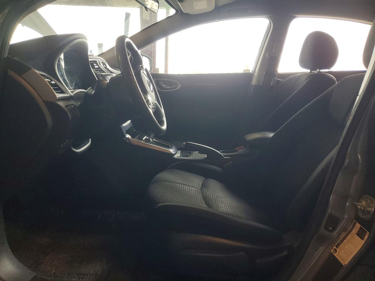 2018 NISSAN SENTRA S photo 7