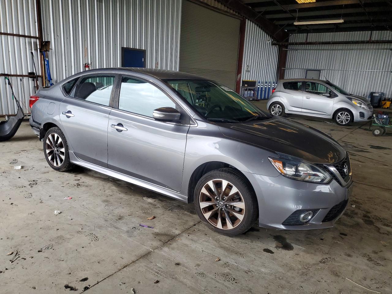 2018 NISSAN SENTRA S photo 4