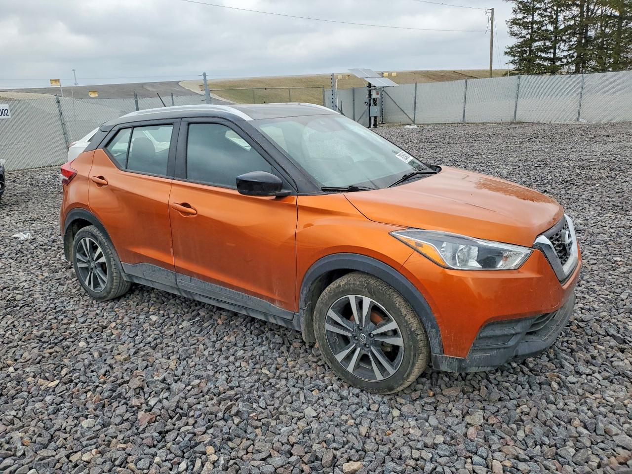 2020 NISSAN KICKS SV photo 10
