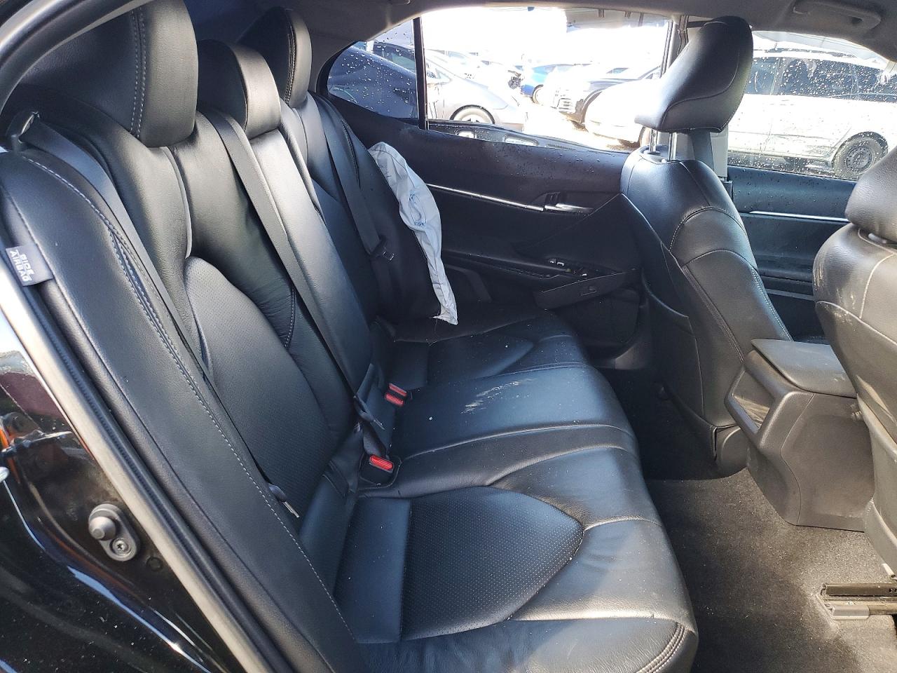2022 TOYOTA CAMRY LE photo 19