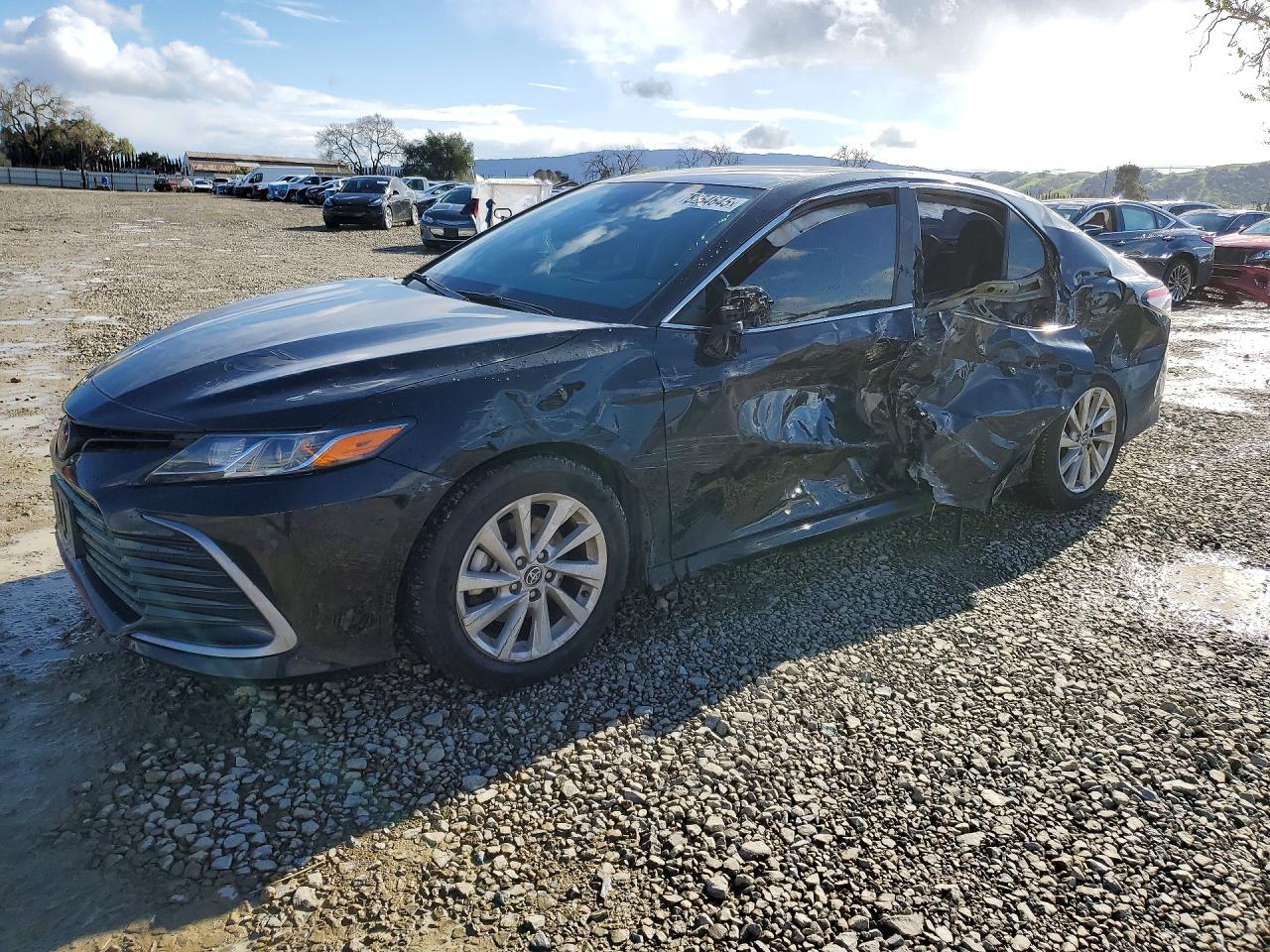 2022 TOYOTA CAMRY