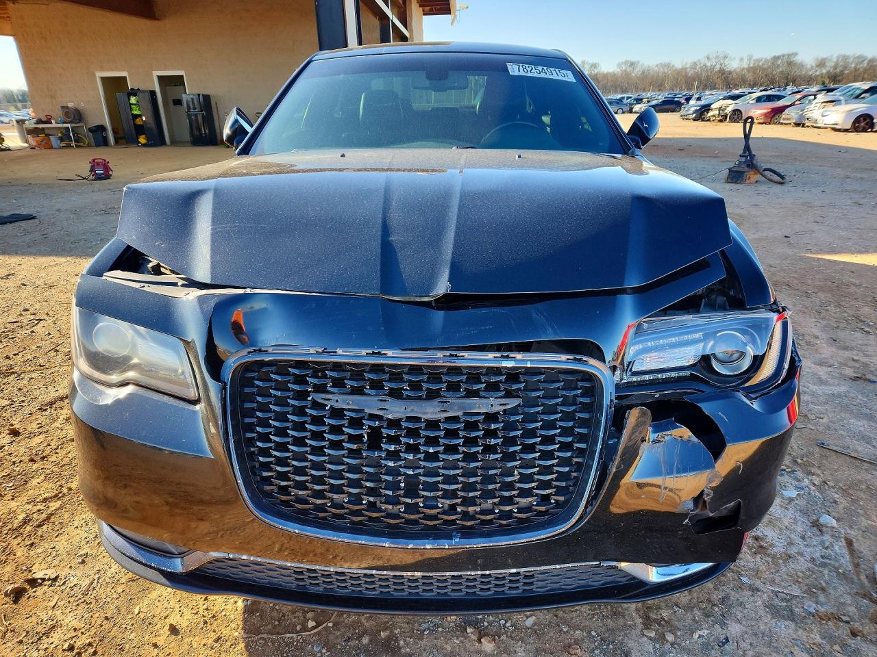 2018 CHRYSLER 300 S photo 5