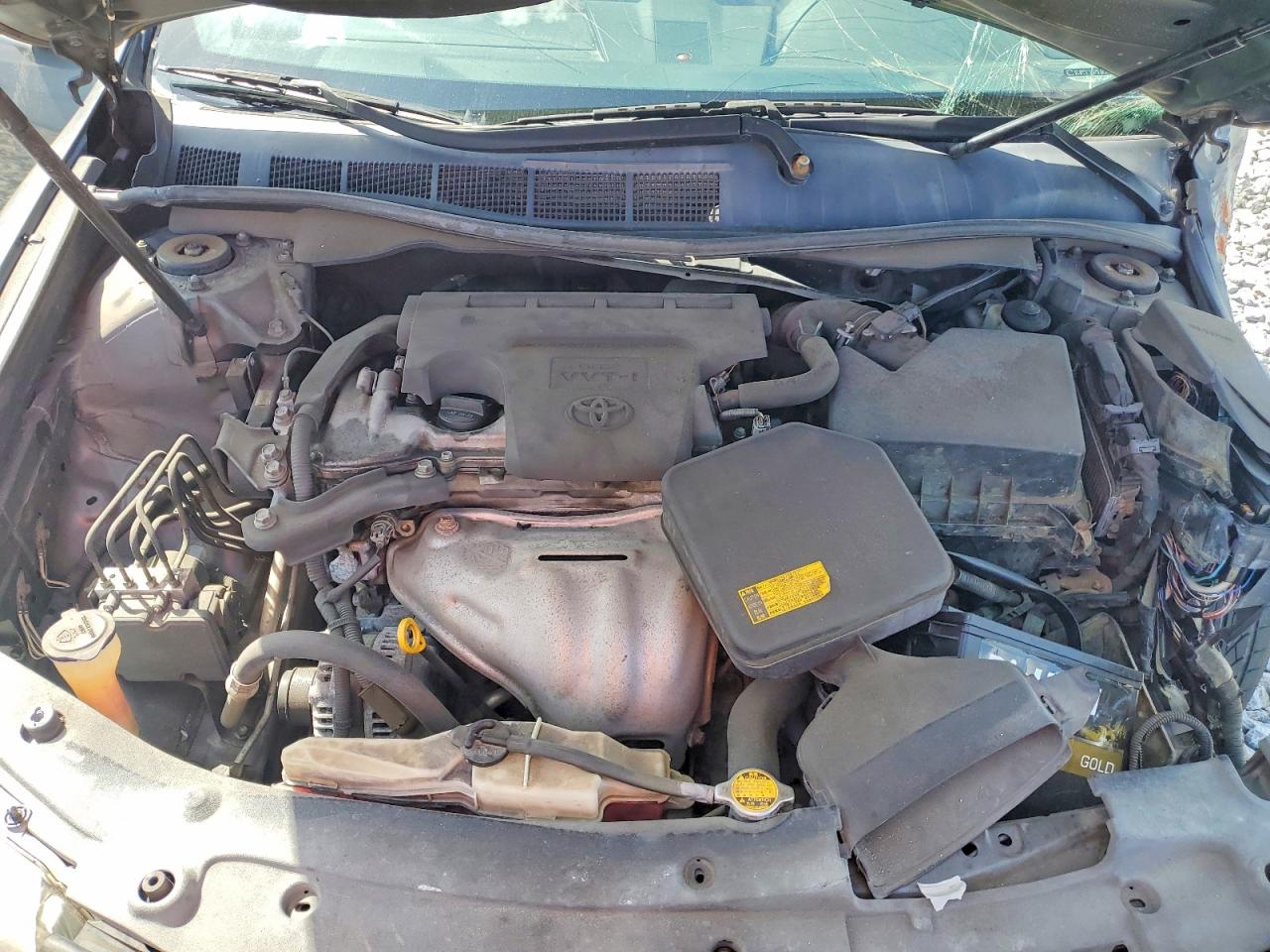 2012 TOYOTA CAMRY LE photo 21