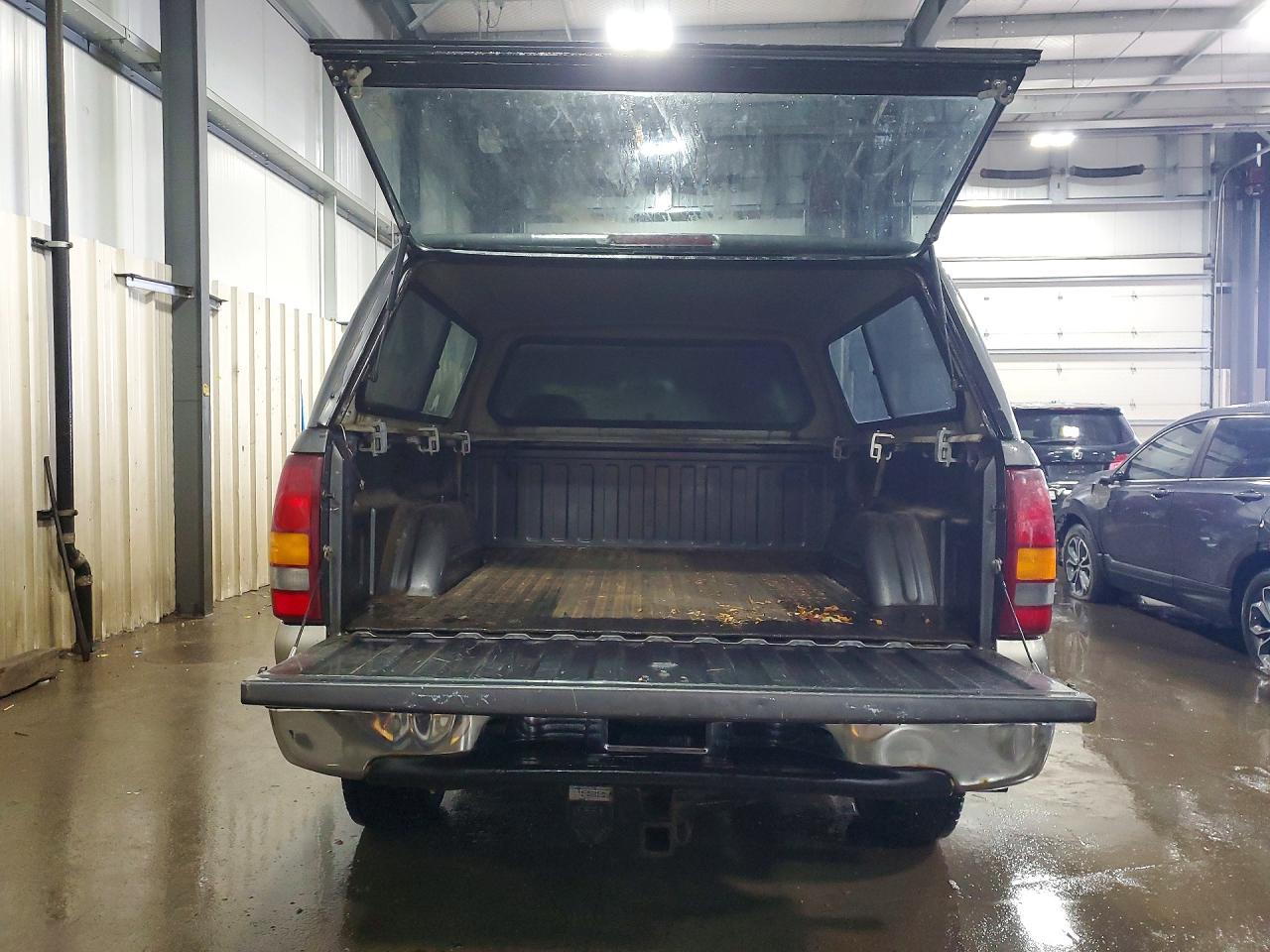 2002 CHEVROLET SILVERADO K1500 photo 16