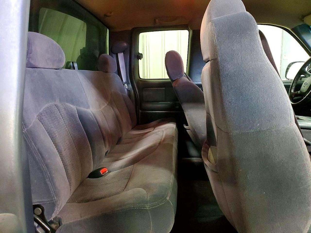 2002 CHEVROLET SILVERADO K1500 photo 28