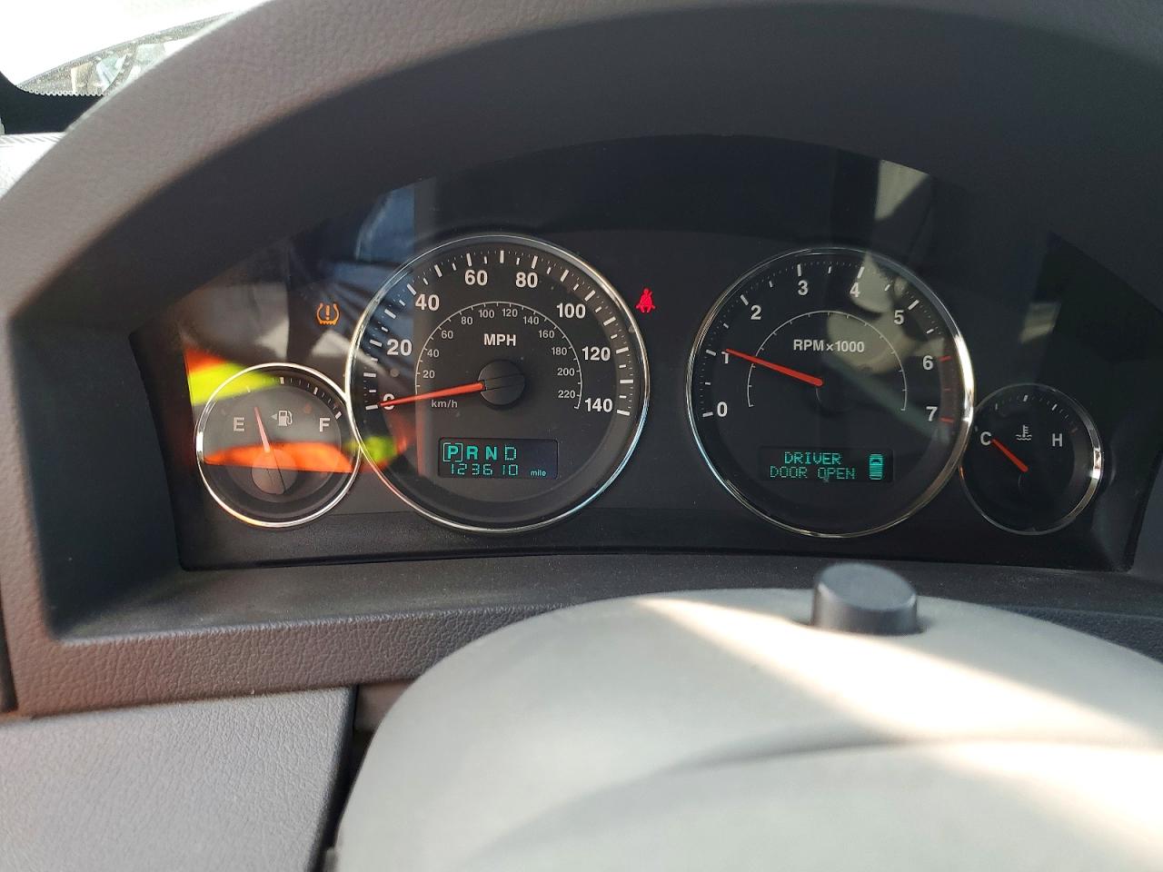 2007 JEEP GRAND CHEROKEE LAREDO photo 9