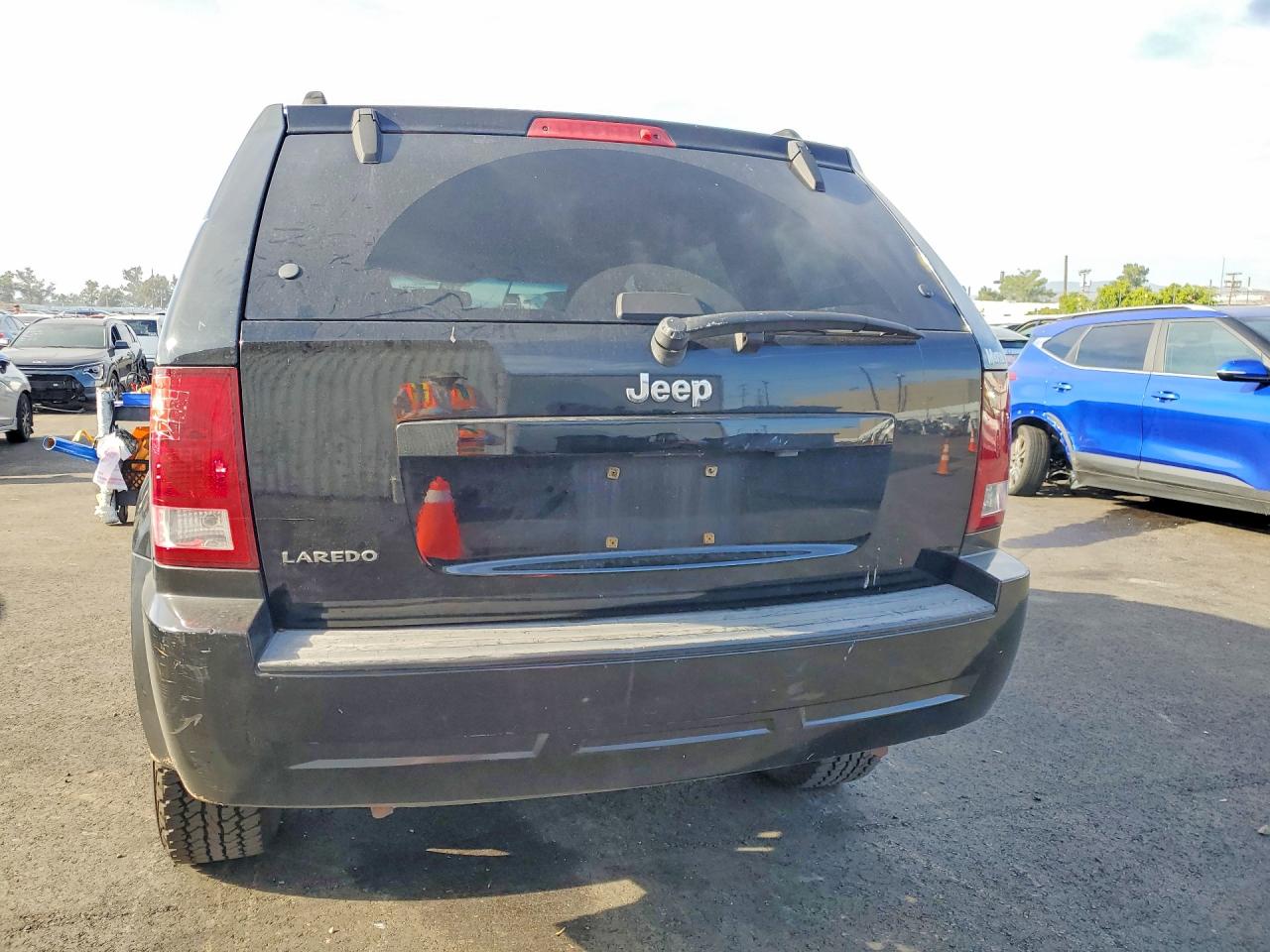 2007 JEEP GRAND CHEROKEE LAREDO photo 6