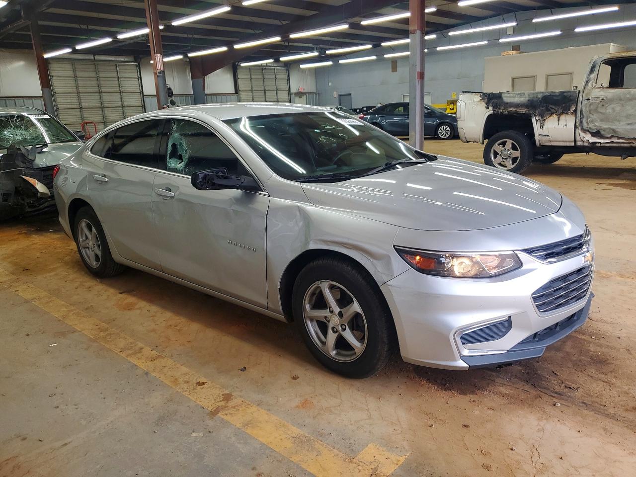 2016 CHEVROLET MALIBU LS photo 4
