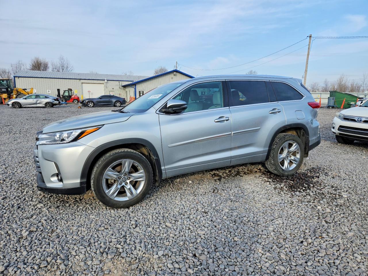 2018 TOYOTA HIGHLANDER