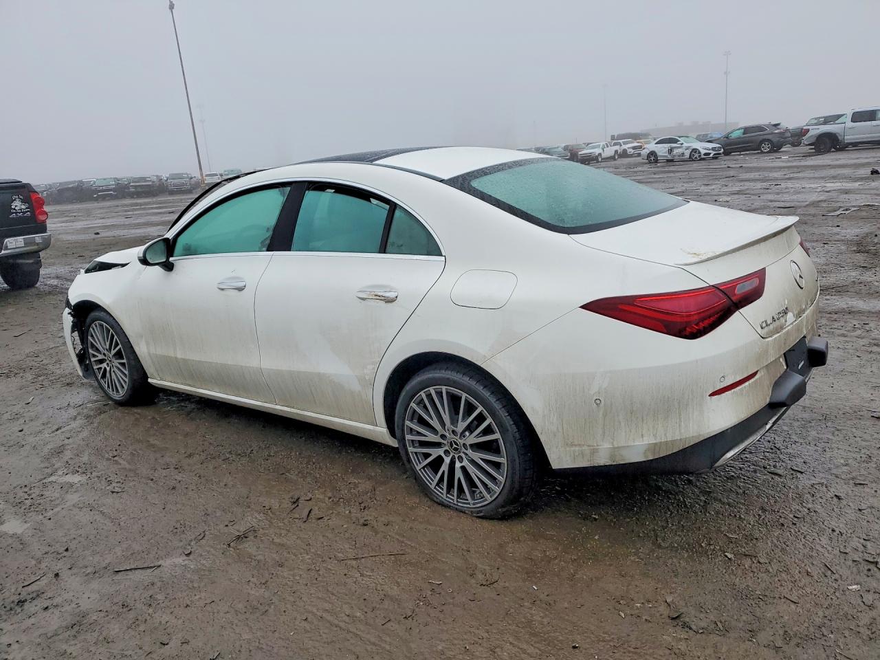 2025 MERCEDES-BENZ CLA 250 4MATIC photo 3