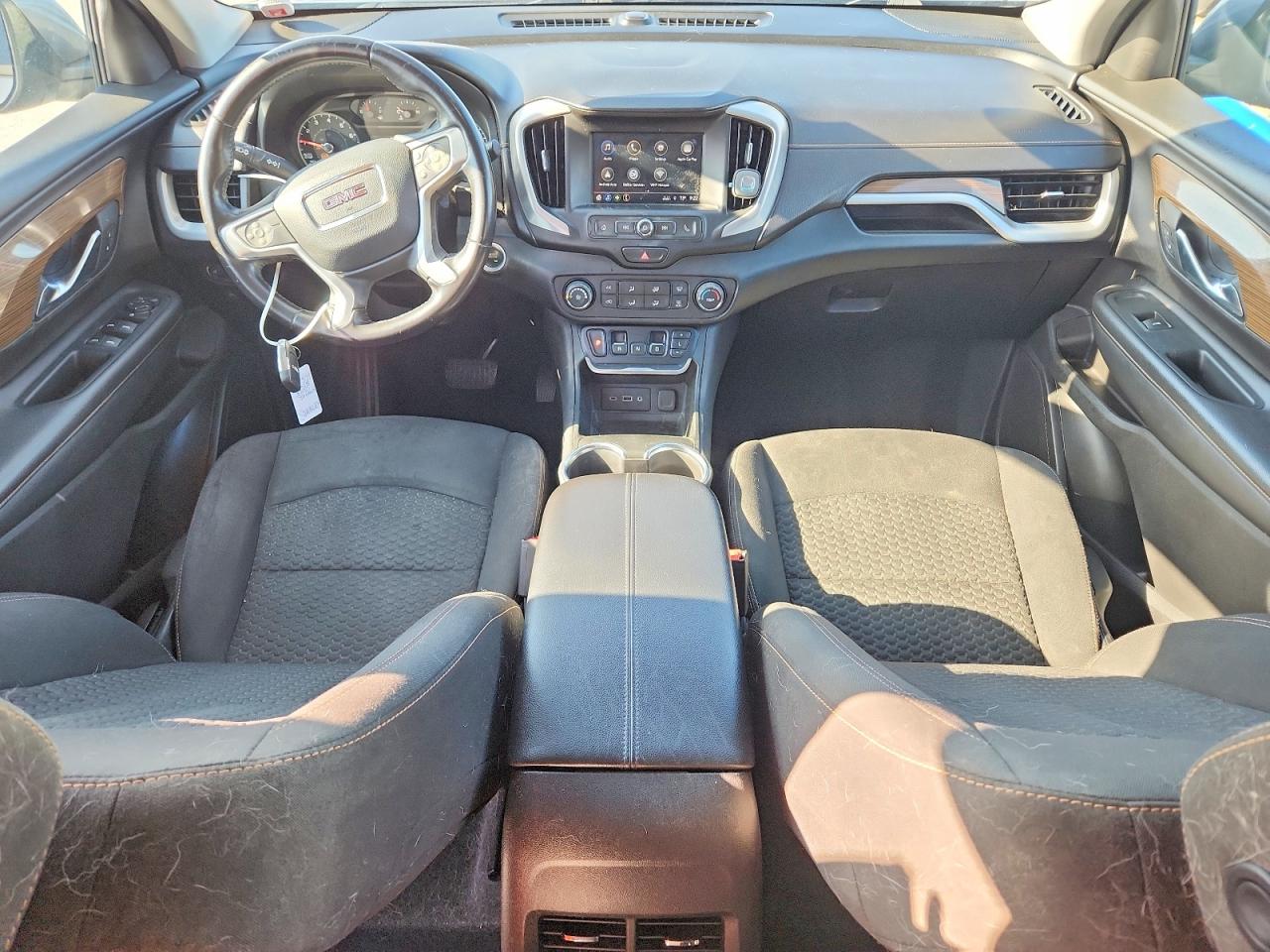 2018 GMC TERRAIN SLE photo 8