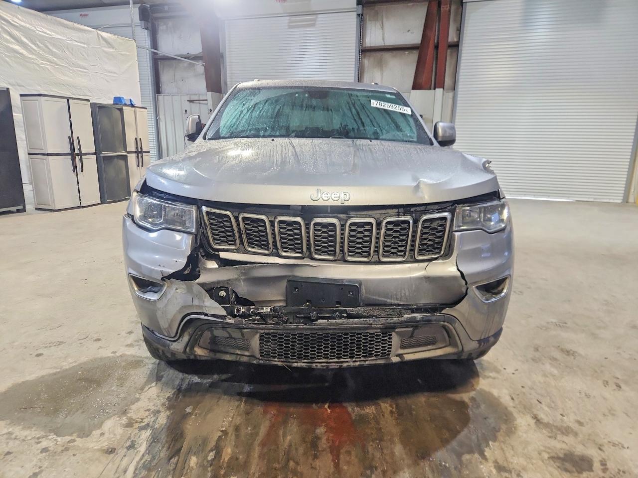 2020 JEEP GRAND CHEROKEE LAREDO photo 5