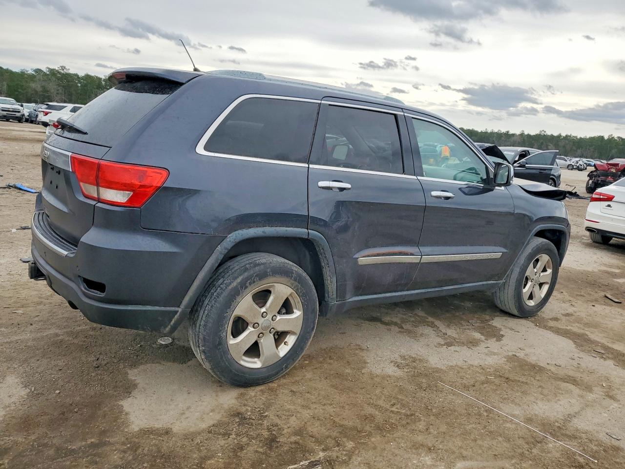 2012 JEEP GRAND CHEROKEE photo 7