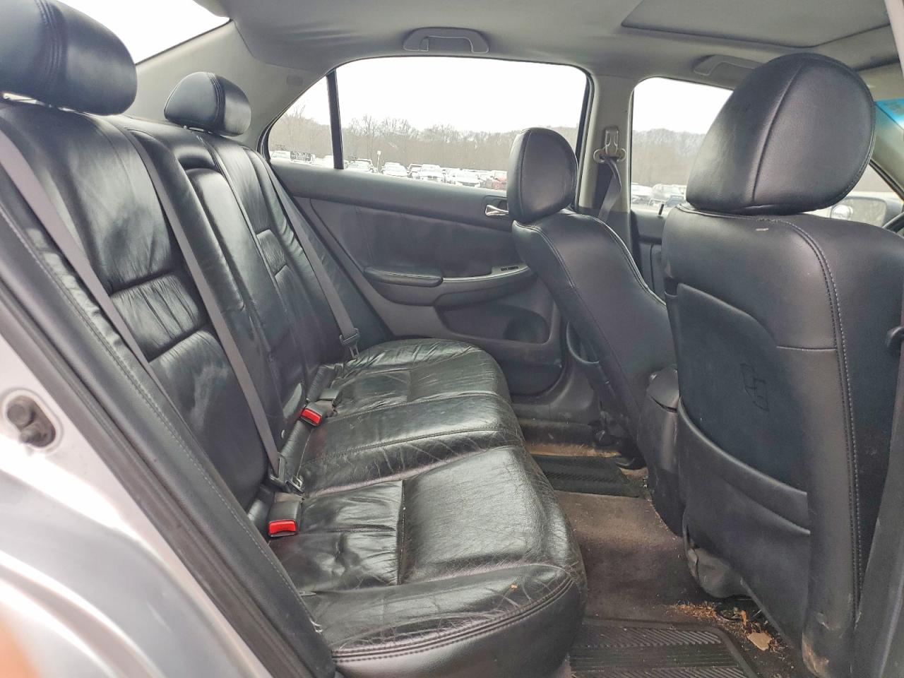 2003 HONDA ACCORD DX photo 10
