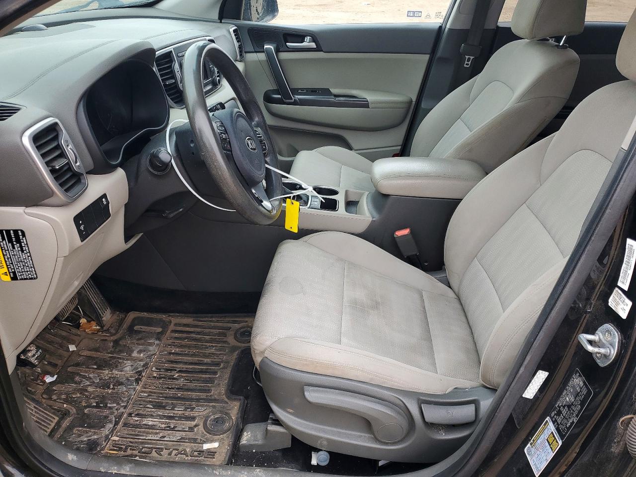 2017 KIA SPORTAGE LX photo 19
