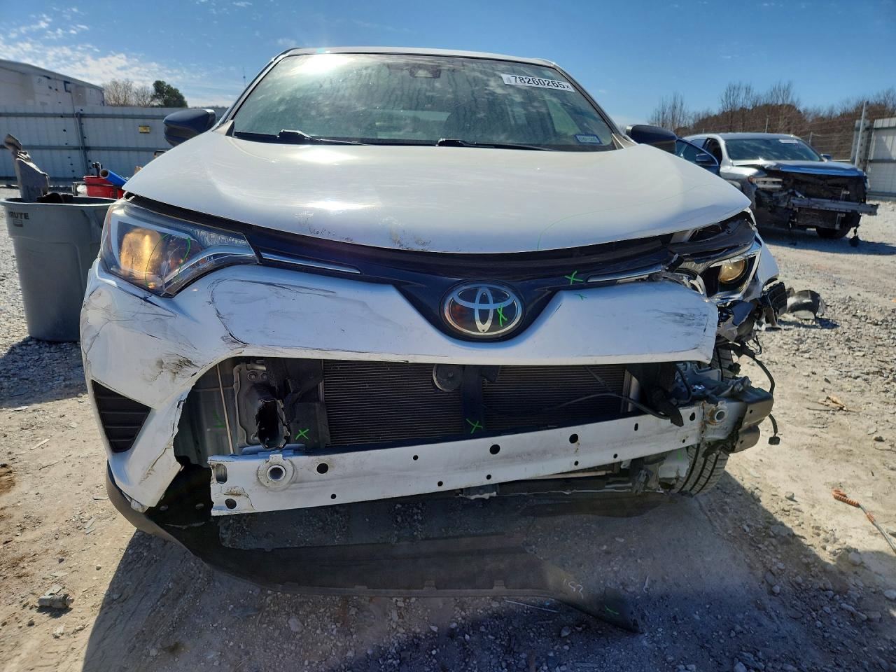 2018 TOYOTA RAV4 LE photo 5