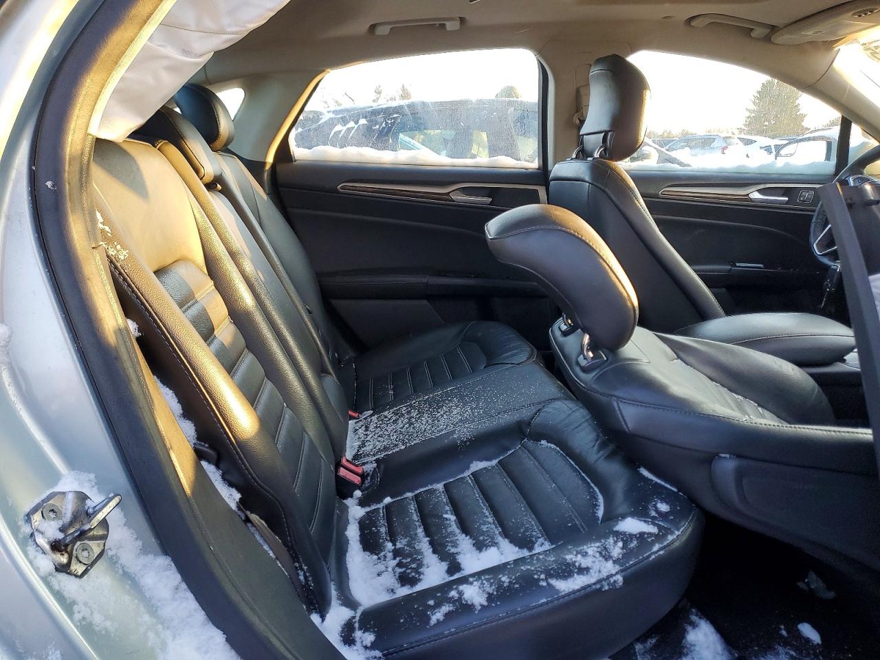 2013 FORD FUSION SE HYBRID photo 19