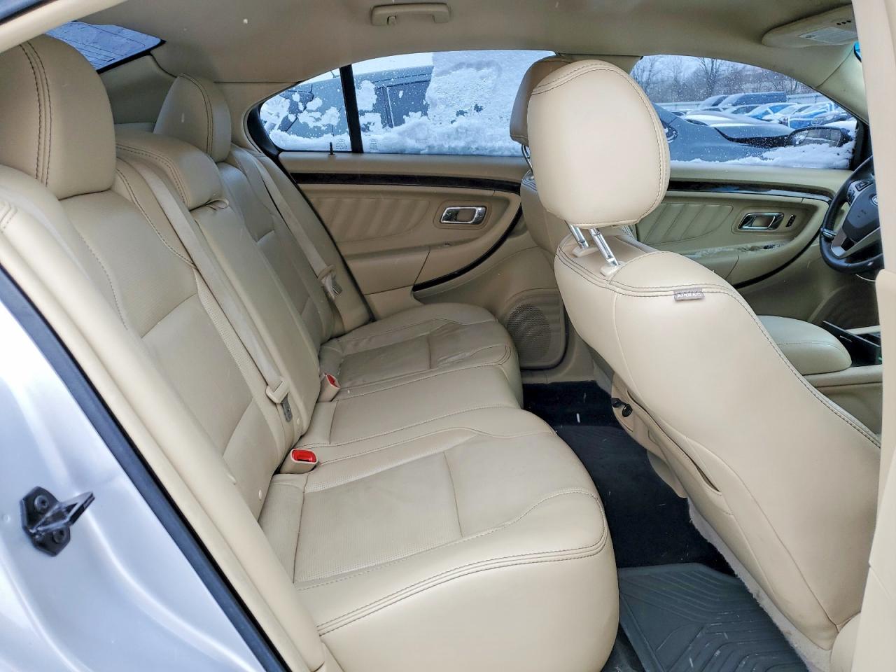 2015 FORD TAURUS LIMITED photo 10