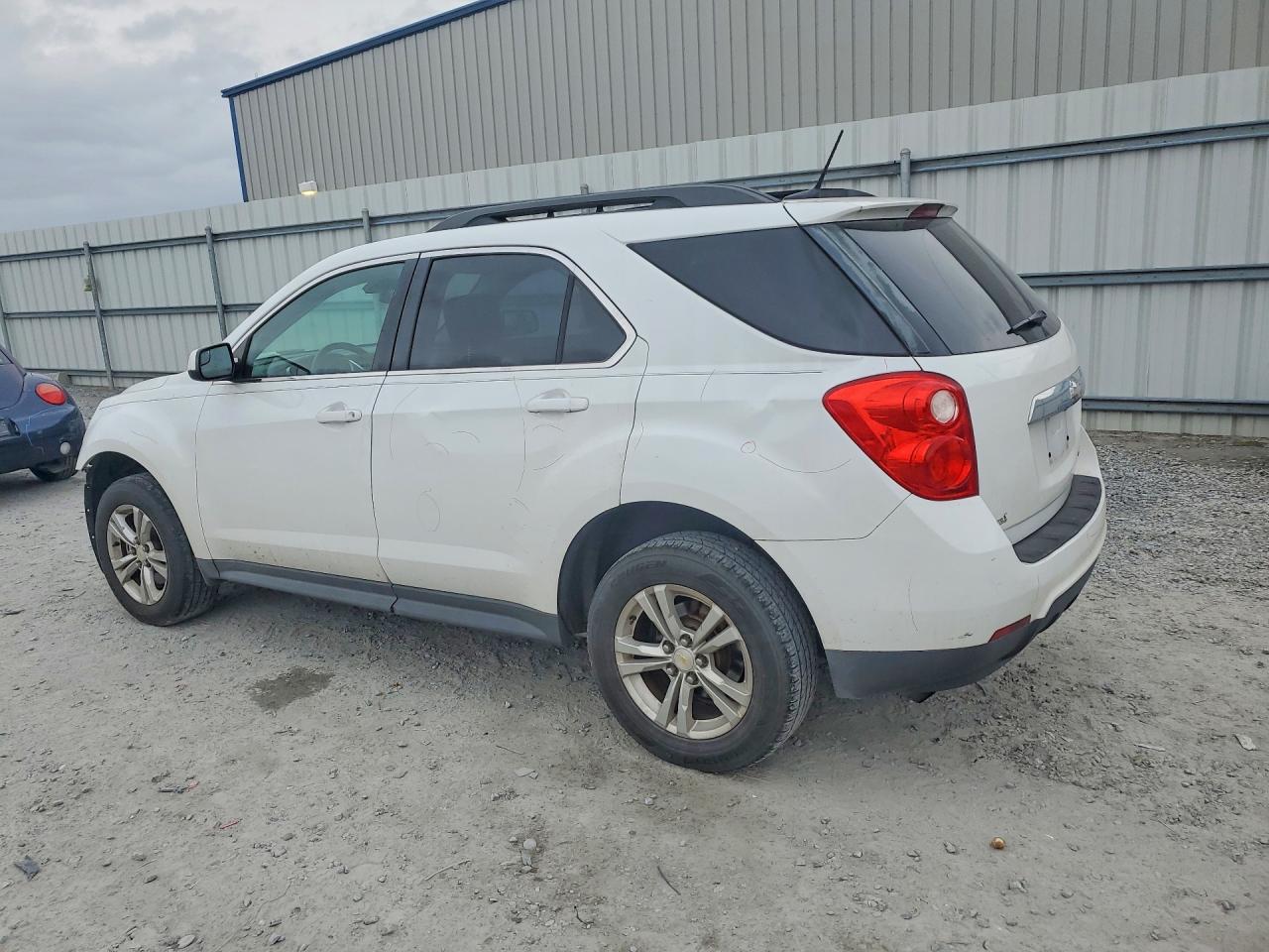 2014 CHEVROLET EQUINOX LT photo 2