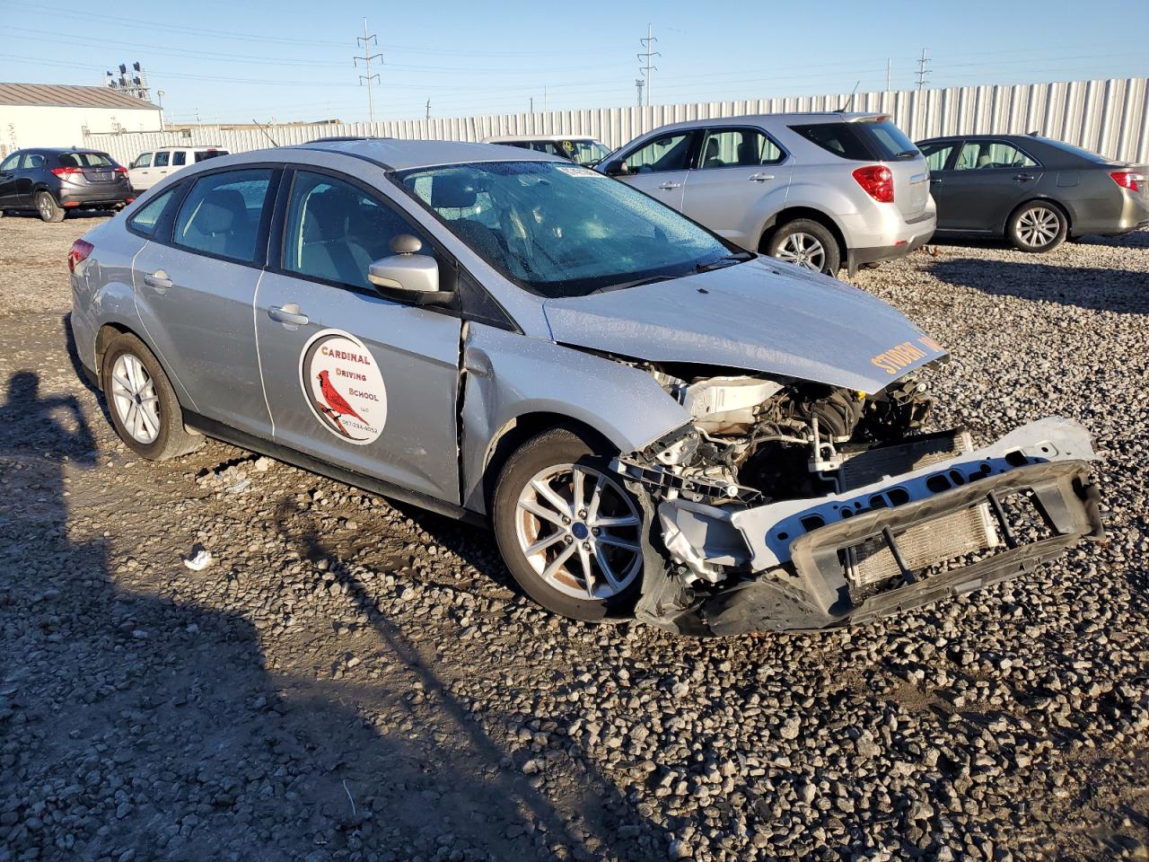 2017 FORD FOCUS SE photo 4