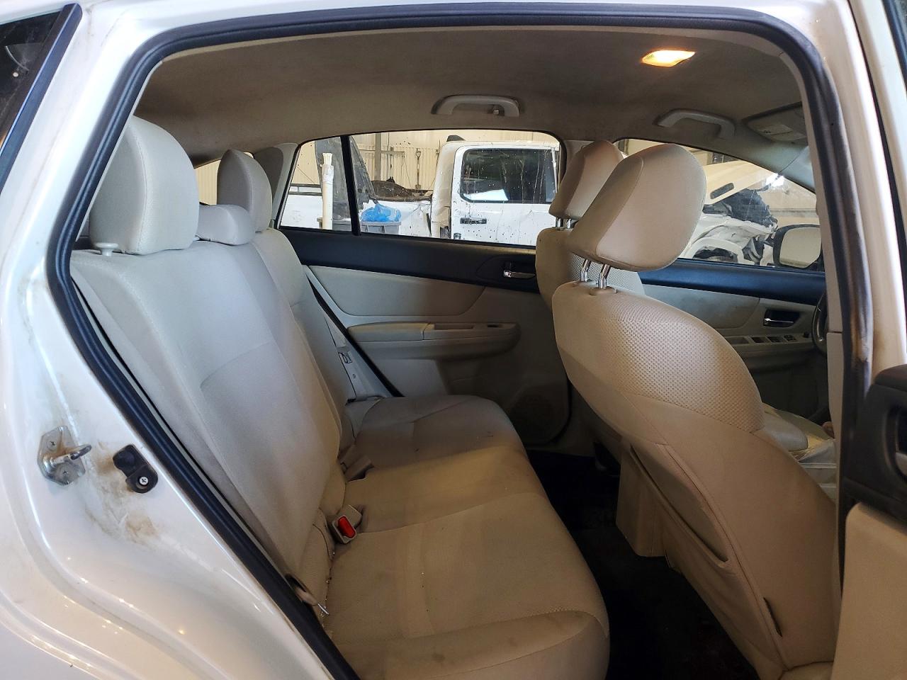 2014 SUBARU IMPREZA photo 28