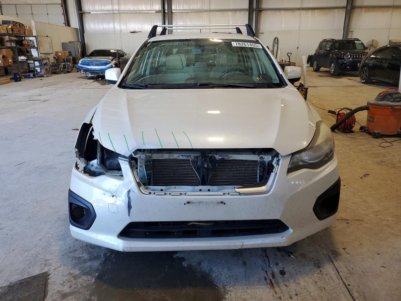 2014 SUBARU IMPREZA photo 13