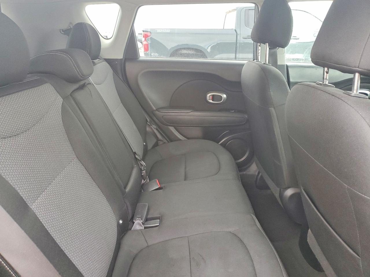 2017 KIA SOUL + photo 10