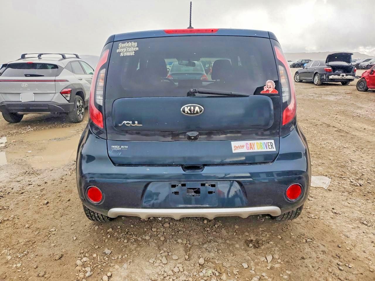 2017 KIA SOUL + photo 6