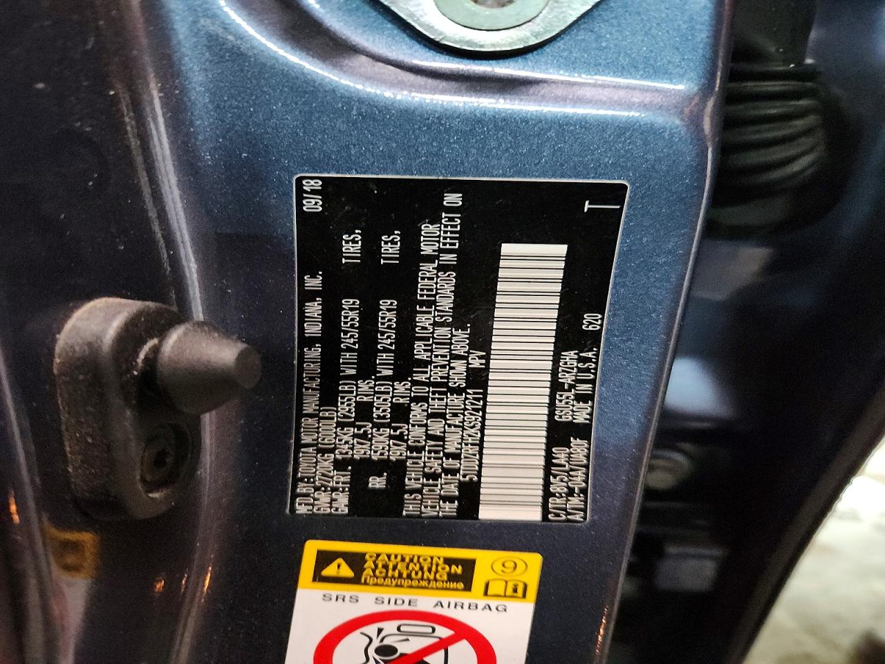2019 TOYOTA HIGHLANDER LIMITED photo 13