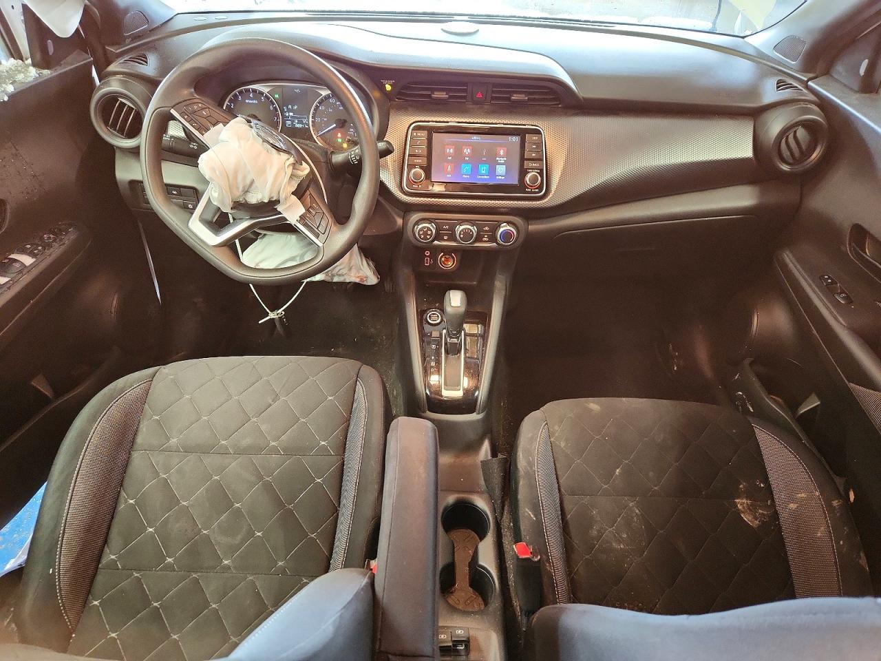 2020 NISSAN KICKS S photo 15