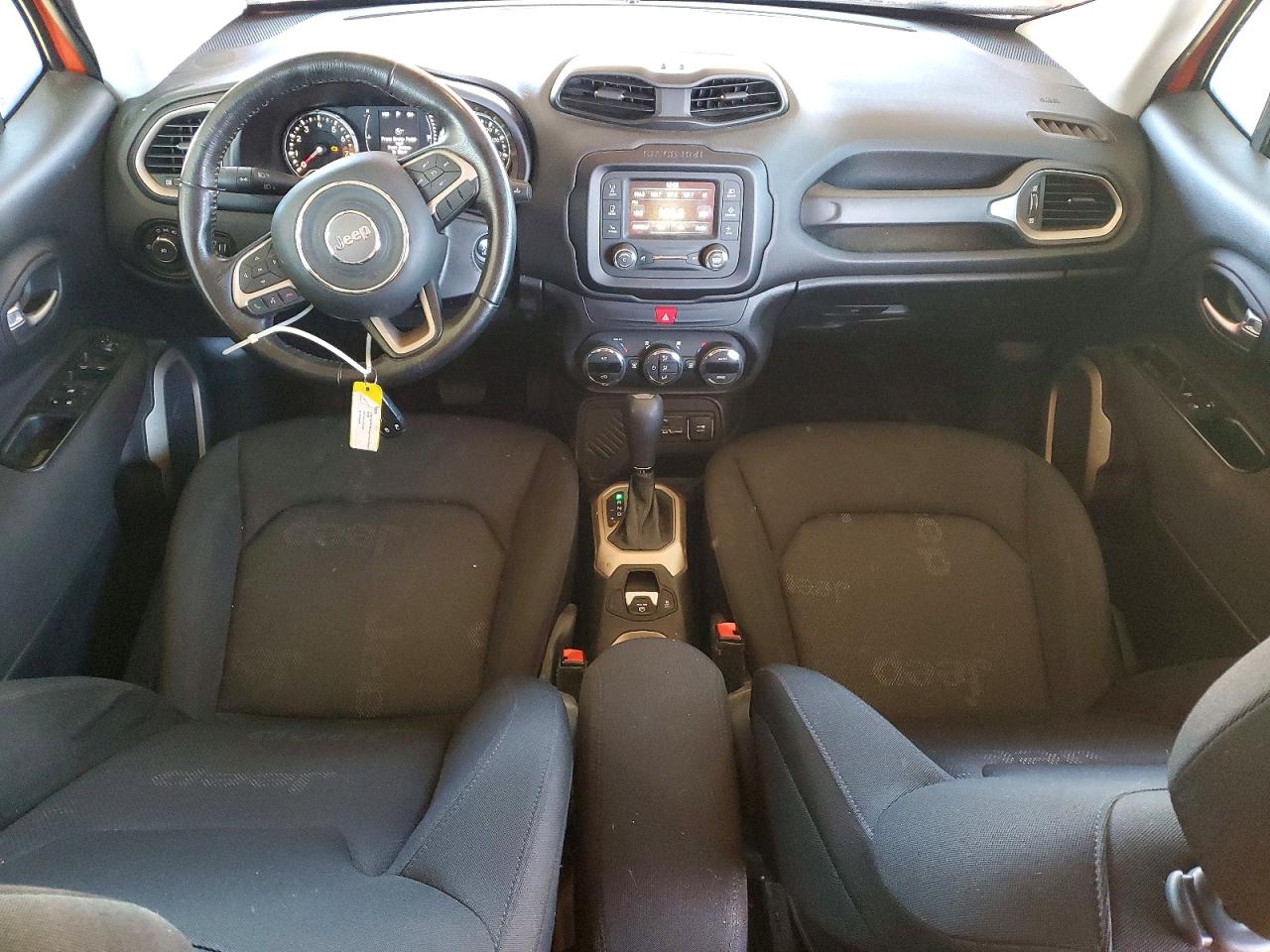 2017 JEEP RENEGADE LATITUDE photo 15