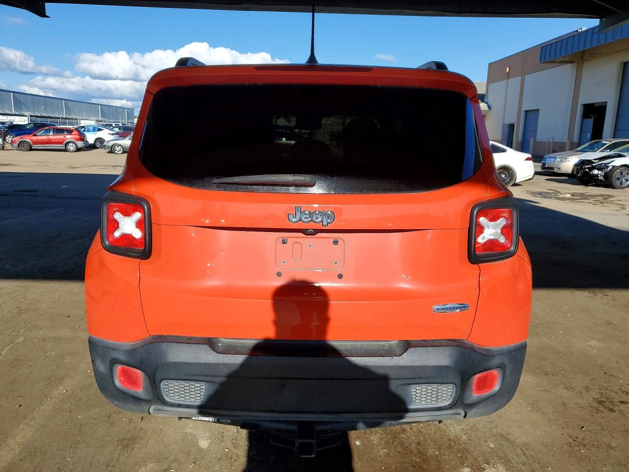 2017 JEEP RENEGADE LATITUDE photo 11
