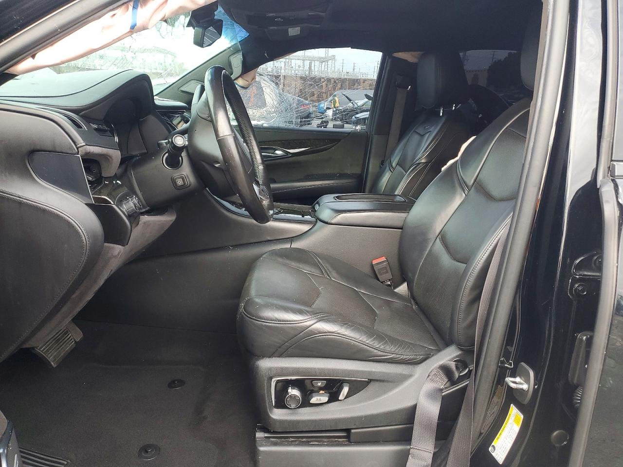 2019 CADILLAC ESCALADE ESV PLATINUM photo 13