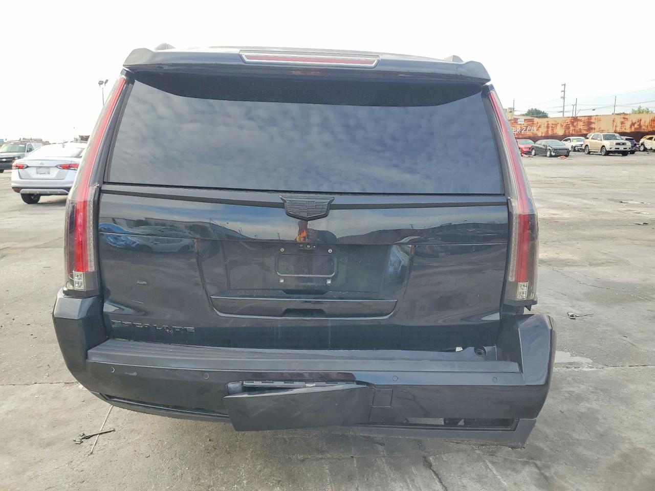 2019 CADILLAC ESCALADE ESV PLATINUM photo 11