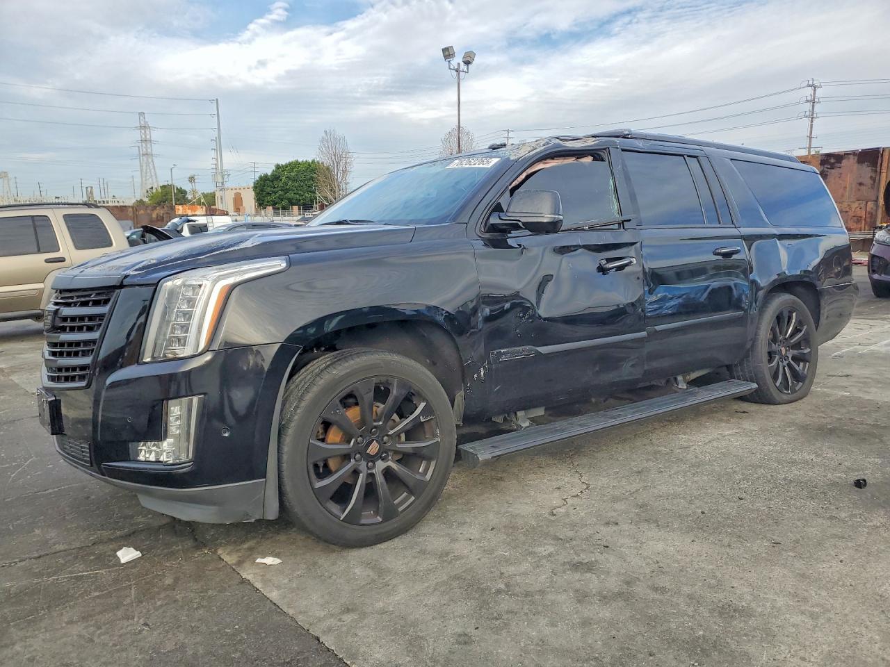 2019 CADILLAC ESCALADE