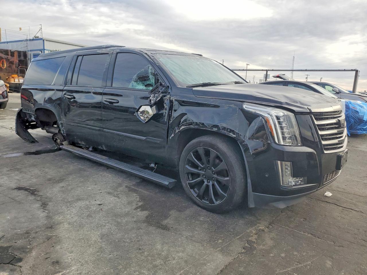 2019 CADILLAC ESCALADE ESV PLATINUM photo 7