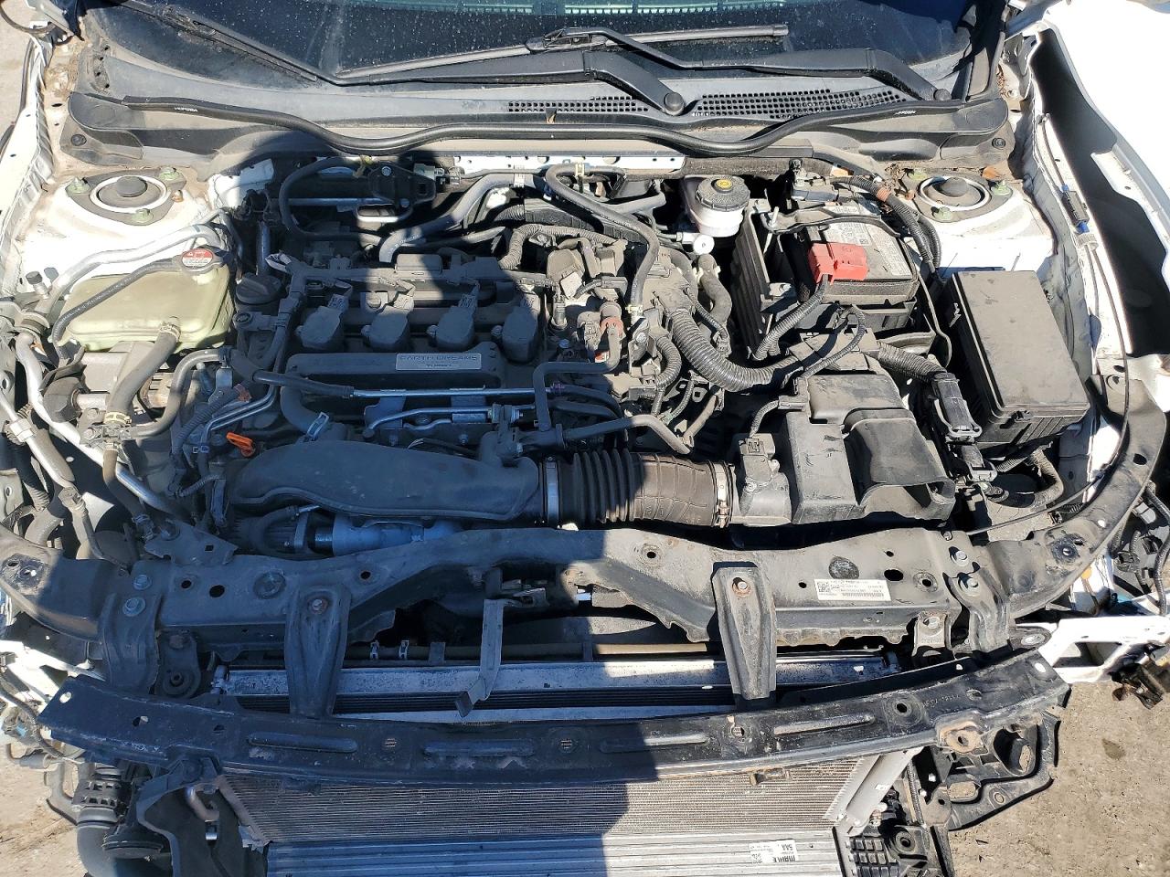 2017 HONDA CIVIC LX photo 31