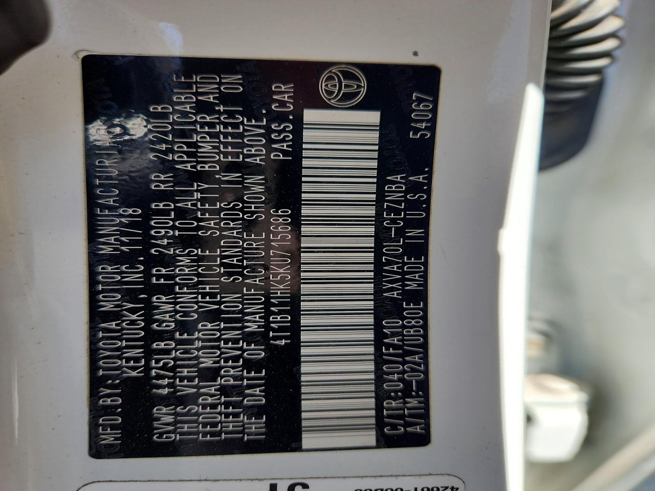 2019 TOYOTA CAMRY LE photo 12
