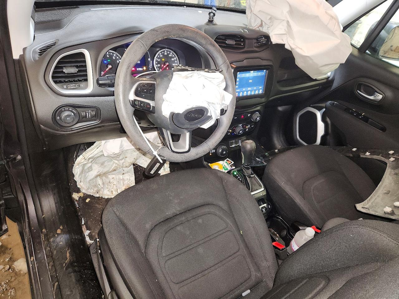 2019 JEEP RENEGADE LATITUDE photo 15