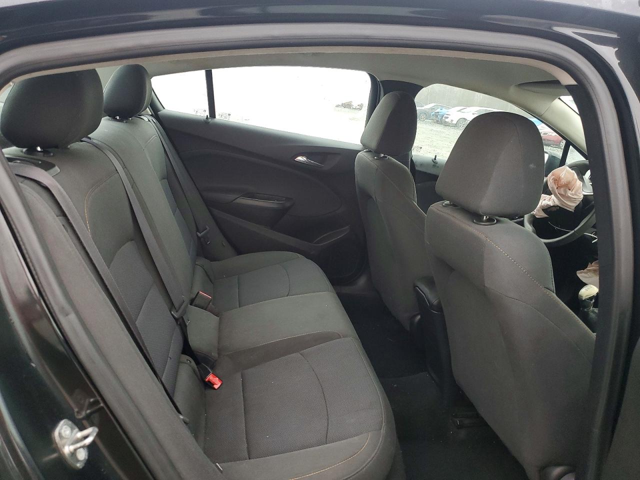 2017 CHEVROLET CRUZE LS photo 19