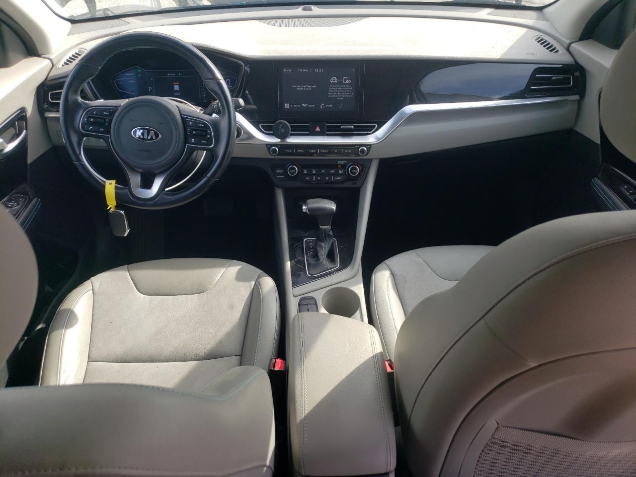 2020 KIA NIRO TOURING photo 8