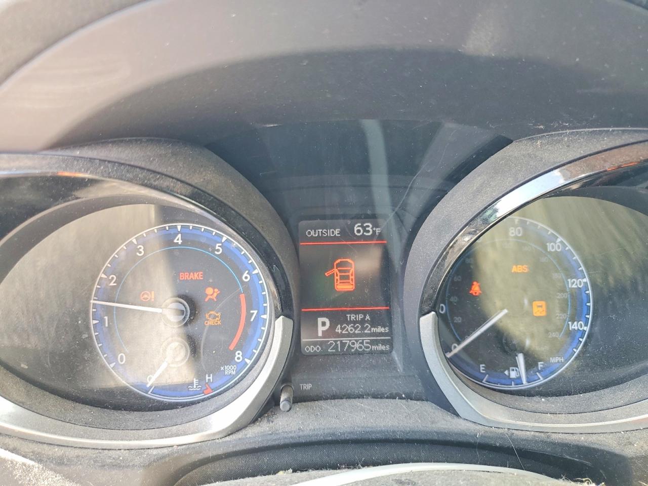 2016 TOYOTA COROLLA photo 17