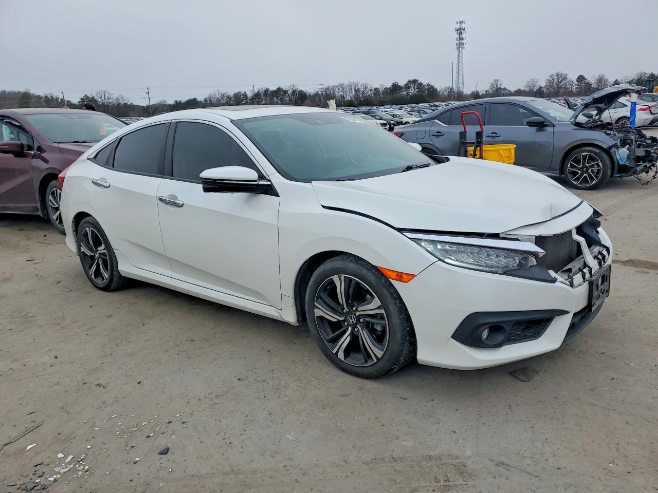 2016 HONDA CIVIC TOURING photo 7