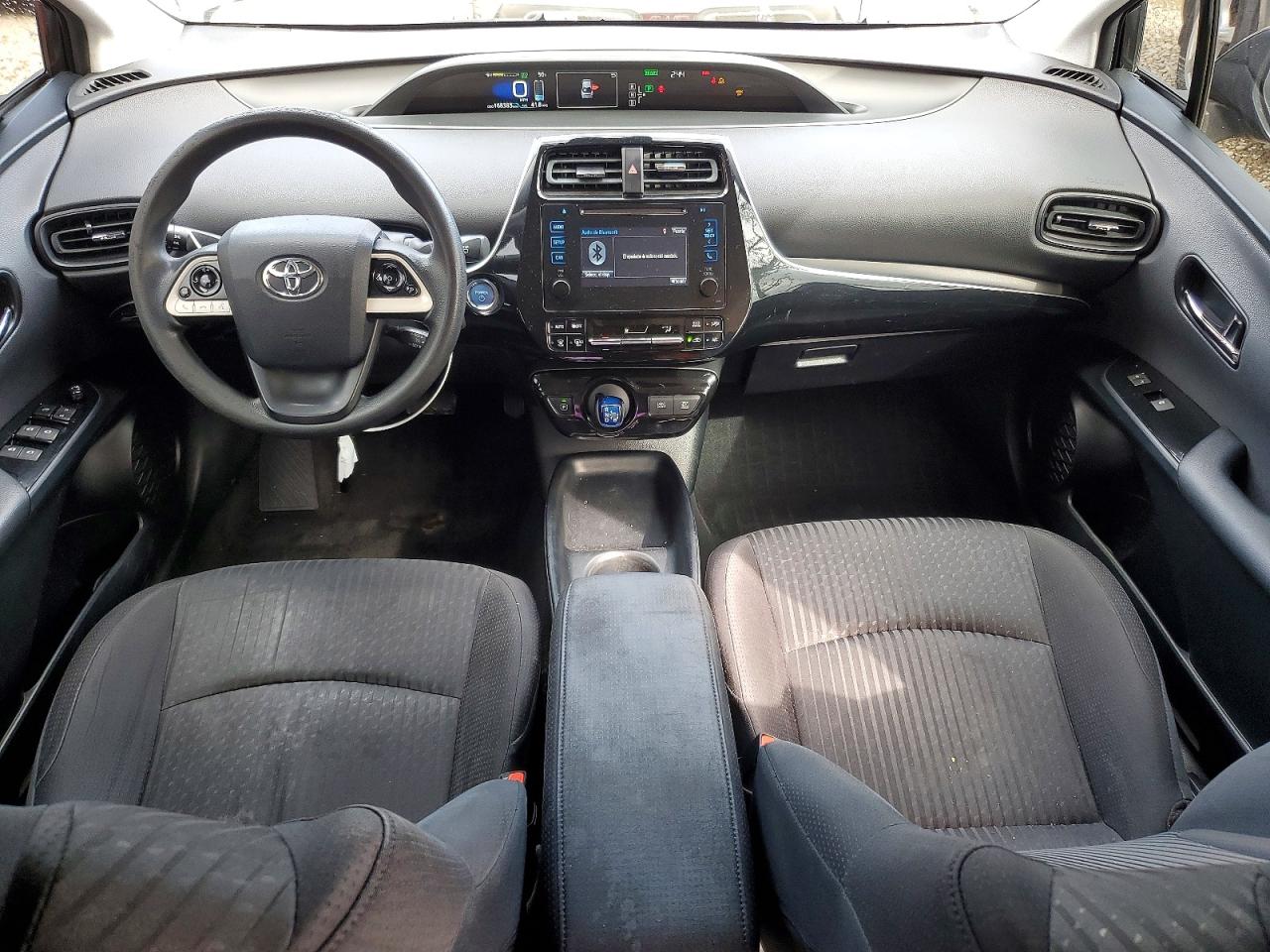 2016 TOYOTA PRIUS photo 15