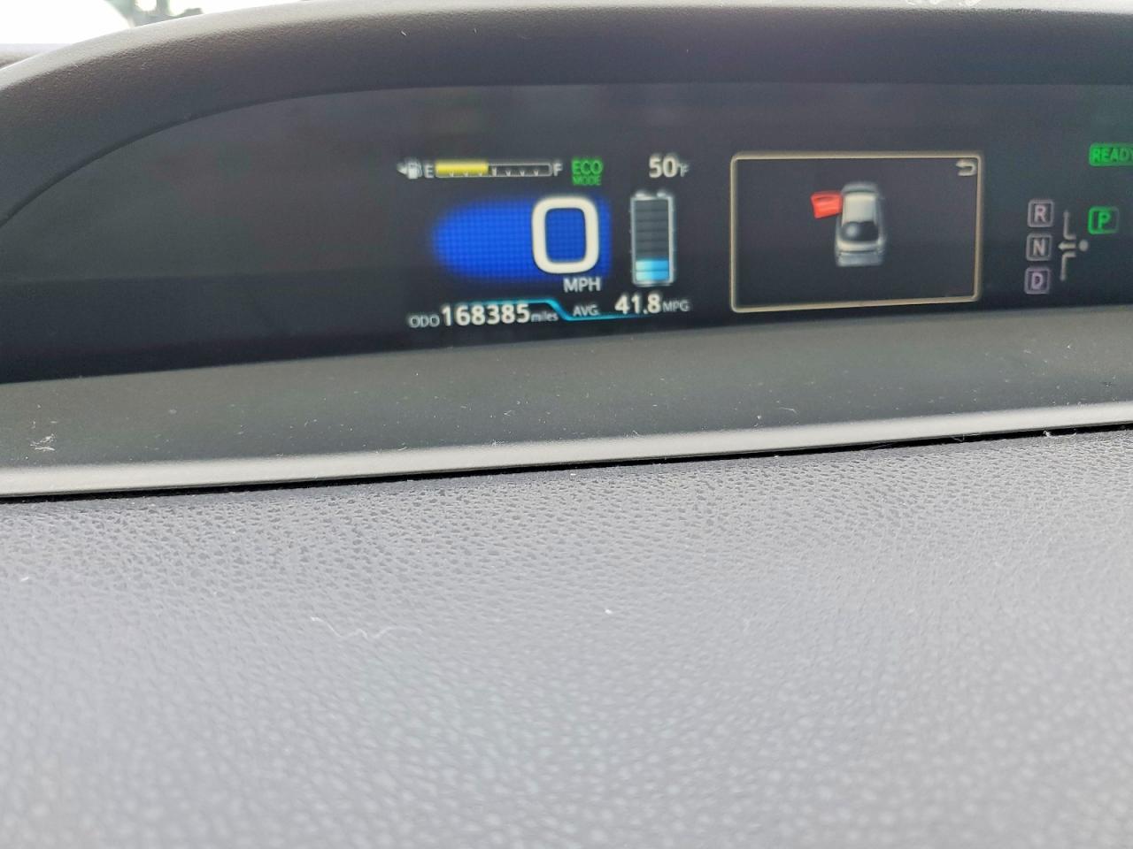2016 TOYOTA PRIUS photo 17