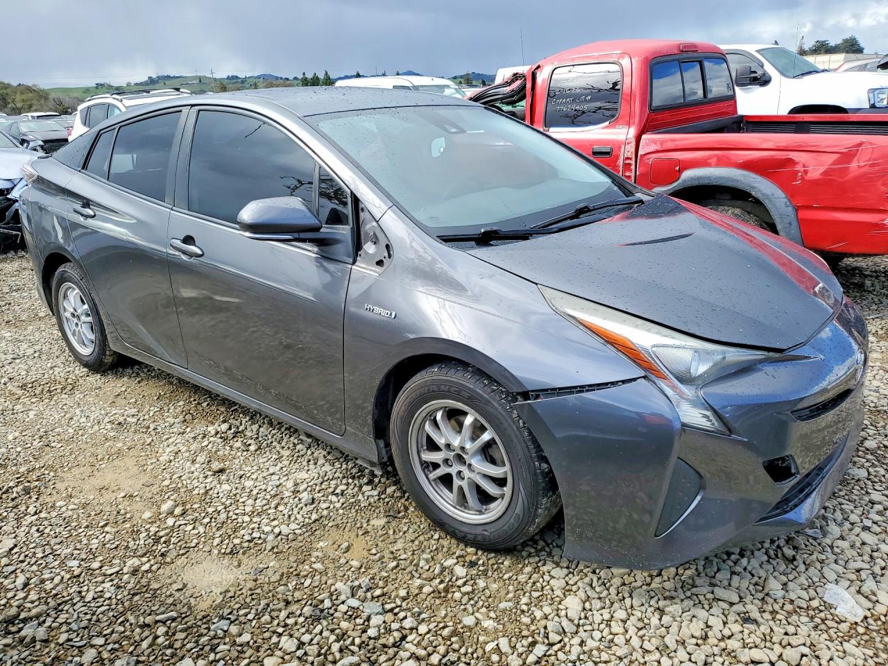 2016 TOYOTA PRIUS photo 7