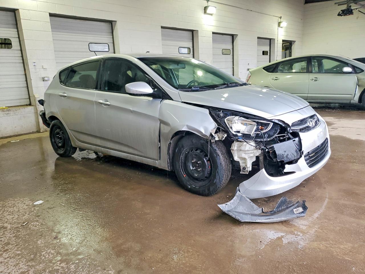 2016 HYUNDAI ACCENT SE photo 4