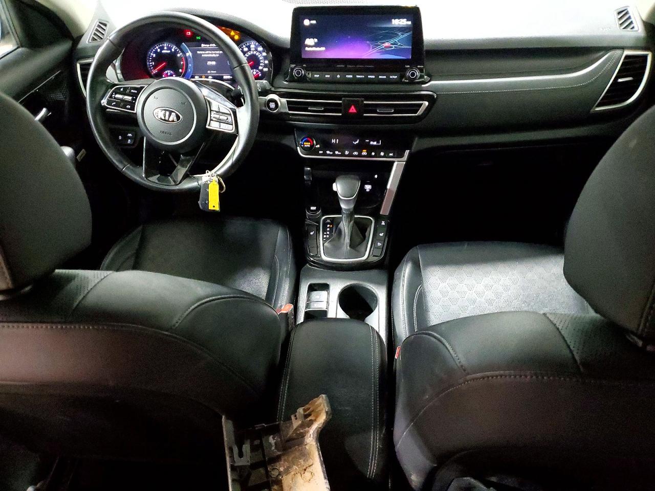 2021 KIA SELTOS SX TURBO photo 15