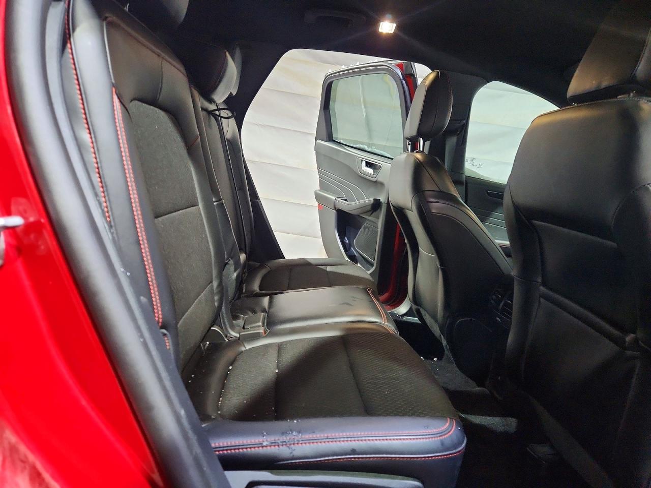 2025 FORD ESCAPE ST LINE photo 11