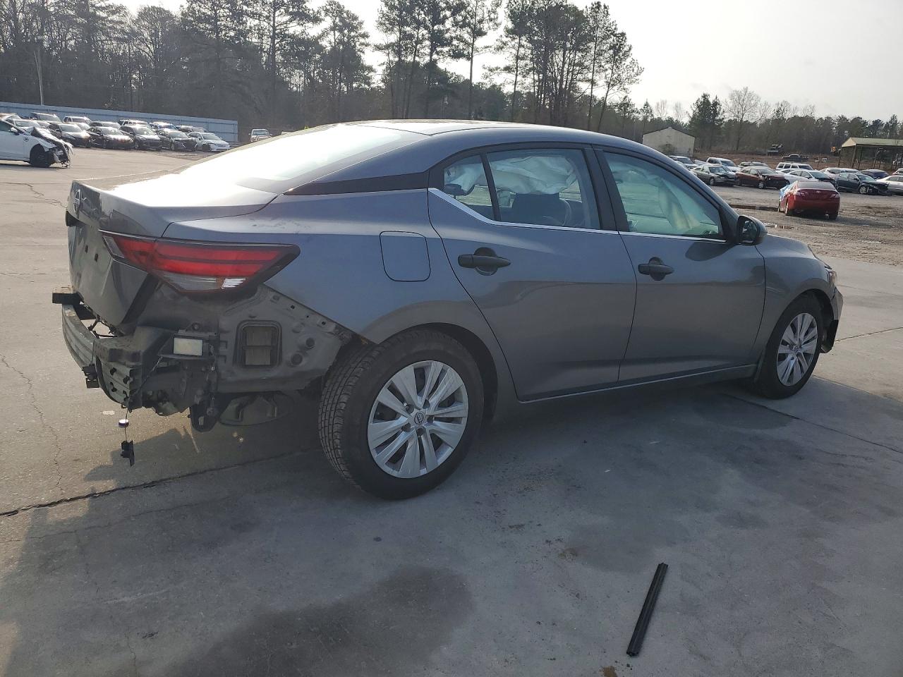 2024 NISSAN SENTRA photo 5